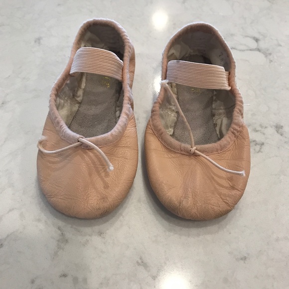 SOLD - Bloch Leather Ballet Slippers - Picture 2 of 3